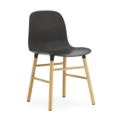 Krzesło Form Dębowa Podstawa Czarne Normann Copenhagen