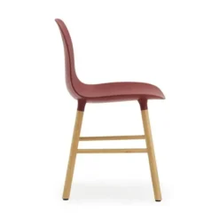 Krzesło Form Dębowa Podstawa Czerwone Normann Copenhagen