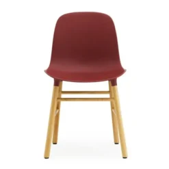 Krzesło Form Dębowa Podstawa Czerwone Normann Copenhagen