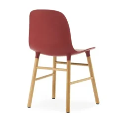 Krzesło Form Dębowa Podstawa Czerwone Normann Copenhagen