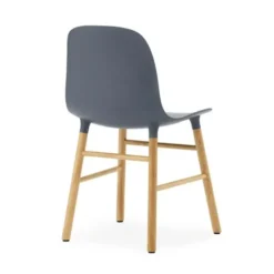 Krzesło Form Dębowa Podstawa Niebieskie Normann Copenhagen