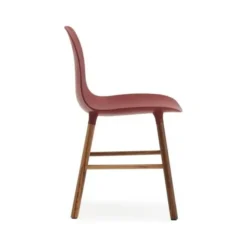 Krzesło Form Orzech Czerwone Normann Copenhagen