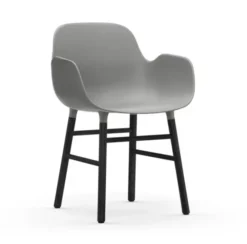 Krzesło Form Z Podłokietnikami Czarna Podstawa Szare Normann Copenhagen