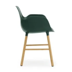 Krzesło Form Z Podłokietnikami Dębowa Podstawa Zielone Normann Copenhagen