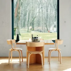 Krzesło 404 F Z Podłokietnikami Dębowe Gładkie Thonet