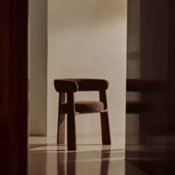 Krzesło Granite Brązowe - Orzech Jesionowy Kave Home