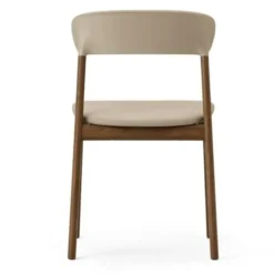 Krzesło Herit Ciemny Dąb Skórzane Piaskowe Normann Copenhagen