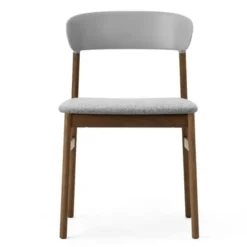 Krzesło Herit Ciemny Dąb Tapicerowane Szare Normann Copenhagen