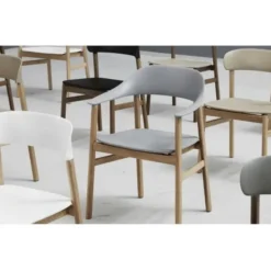 Krzesło Herit Z Podłokietnikami Jasny Dąb Białe Normann Copenhagen