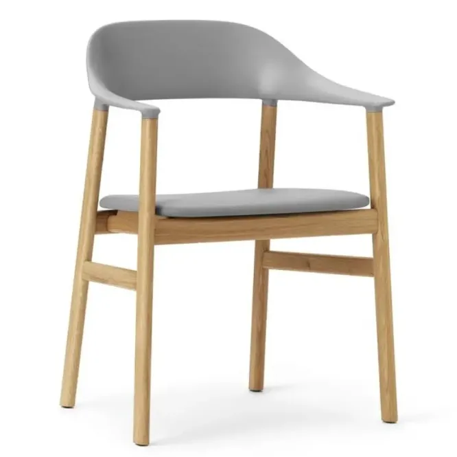Krzesło Herit Z Podłokietnikami Jasny Dąb Skórzane Szare Normann Copenhagen