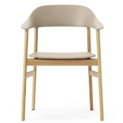 Krzesło Herit Z Podłokietnikami Jasny Dąb Piaskowe Normann Copenhagen