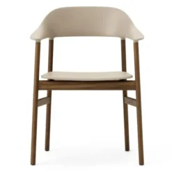 Krzesło Herit Z Podłokietnikami Ciemny Dąb Piaskowe Normann Copenhagen