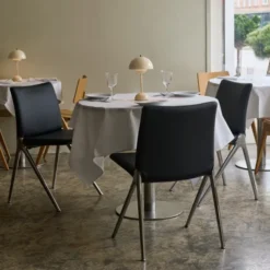 Krzesło Kape If7 Podstawa Polerowane Aluminium - Tapicerka Noble Leather &Tradit