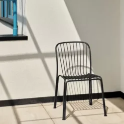 Krzesło Ogrodowe Thorvald Sc94 Warm Black Andtradition