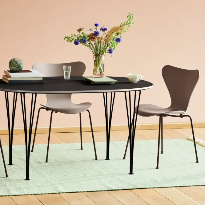 Krzesło Series 7 Fornir Lakierowany Ciemnożółty Fritz Hansen