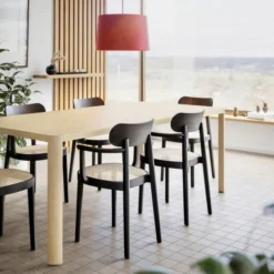Krzesło Z Podłokietnikami 118 F Czarne Wyplatane Thonet