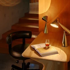 Lampa Bezprzewodowa Pose Złota Tom Dixon