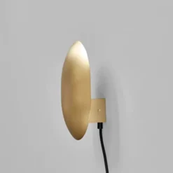 Lampa Ścienna Clam Mosiężna 101 Copenhagen