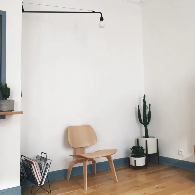Lampa Ścienna Petite Potence Kremowa Vitra