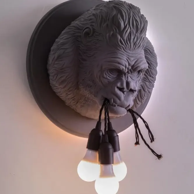 Lampa Ścienna Ugo Rilla Biała Karman