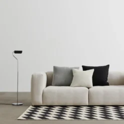 Lampa Podłogowa Apex Czarna Hay