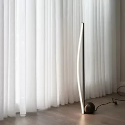 Lampa Podłogowa Bow 101 Copenhagen