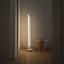 Lampa Podłogowa Eiffel Single 1000 Kremowa Frama