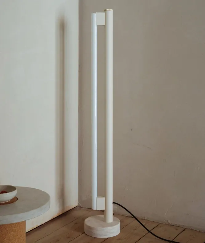 Lampa Podłogowa Eiffel Single 1000 Kremowa Frama
