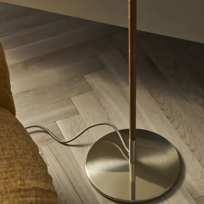 Lampa Podłogowa Gubi Pierre Frey Gubi