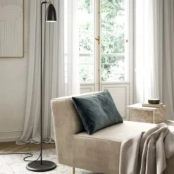 Lampa Podłogowa Nexus Czarna