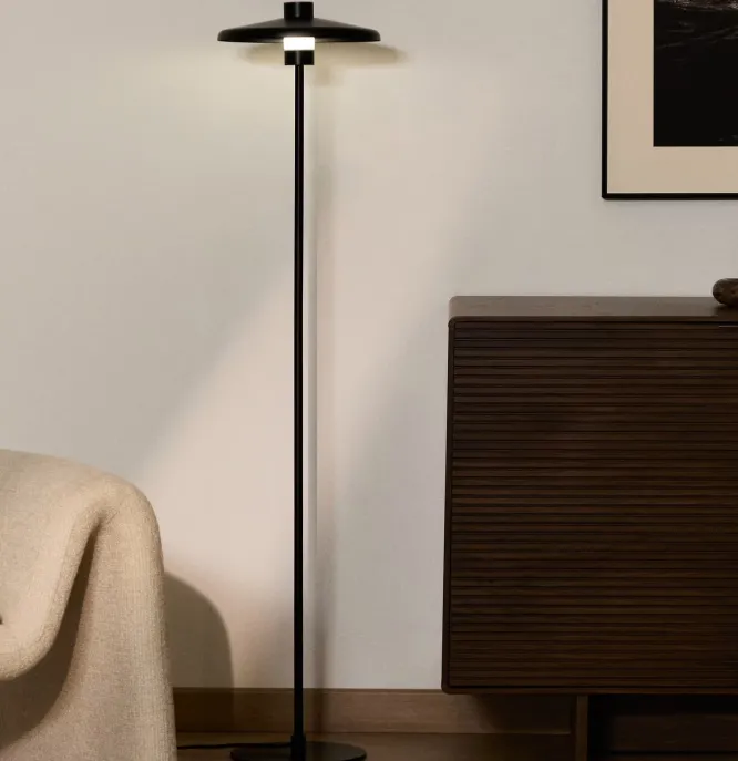 Lampa Podłogowa Nuvira Czarna Kave Home