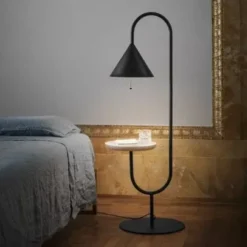 Lampa Podłogowa Ozz Ze Stolikiem 151 Cm Miniforms