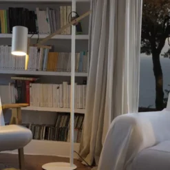 Lampa Podłogowa Scantling White Marset