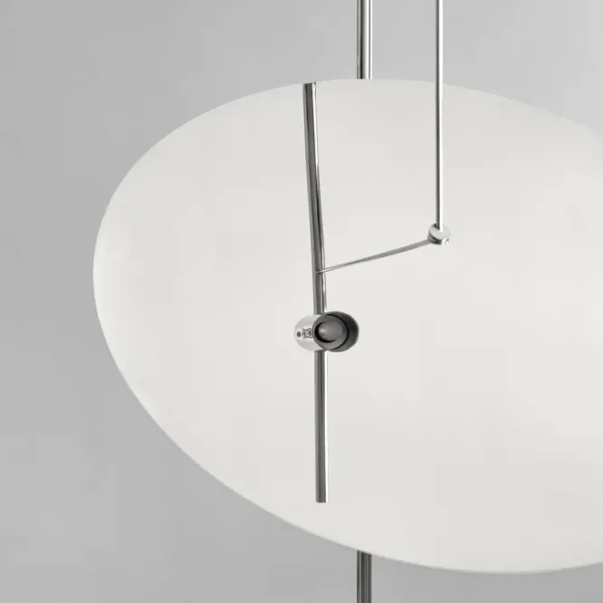 Lampa Podłogowa The Moon Chromowana 101 Copenhagen