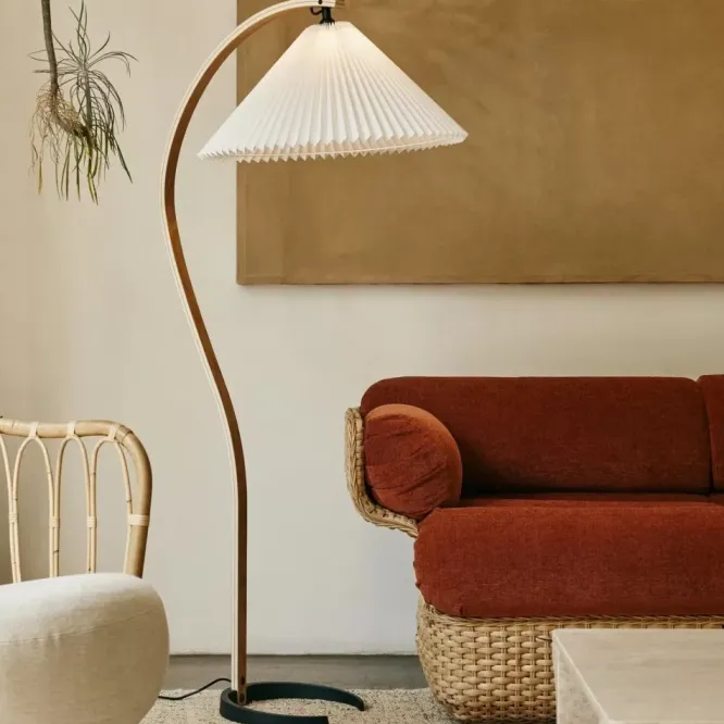Lampa Podłogowa Timberline Gubi