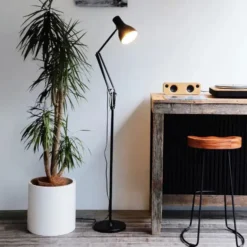Lampa Podłogowa Type 75 Jet Black Anglepoise