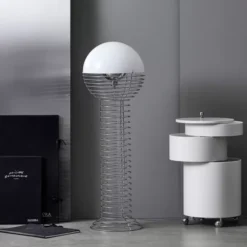 Lampa Podłogowa Wire Biała Verpan