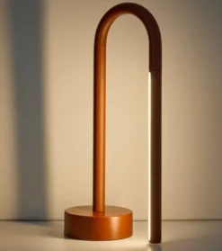 Lampa Przenośna Bow Czerwona Kave Home