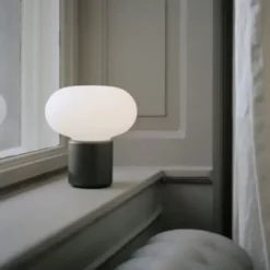 Lampa Przenośna Karl Johan Leśna Zieleń New Works