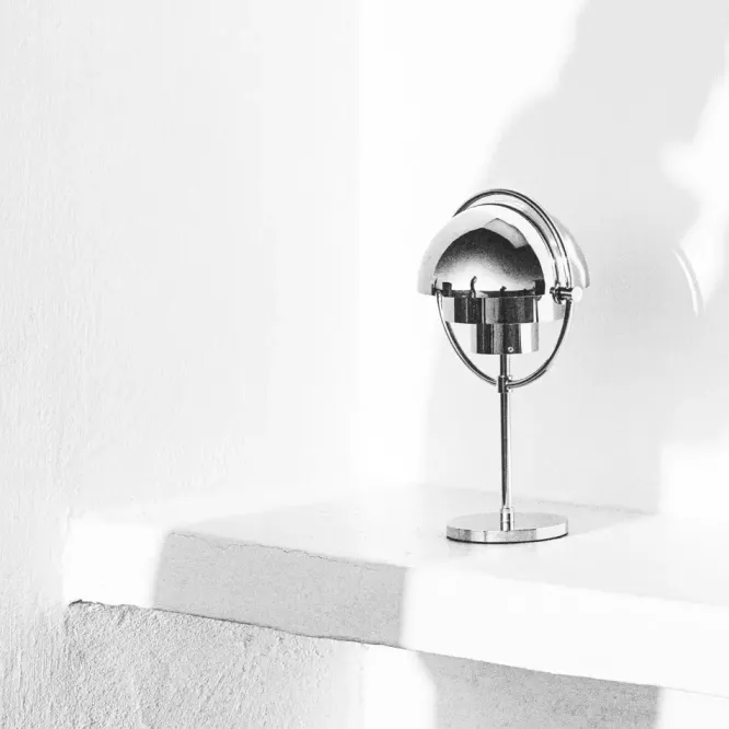 Lampa Przenośna Multi-Lite Chrome Gubi
