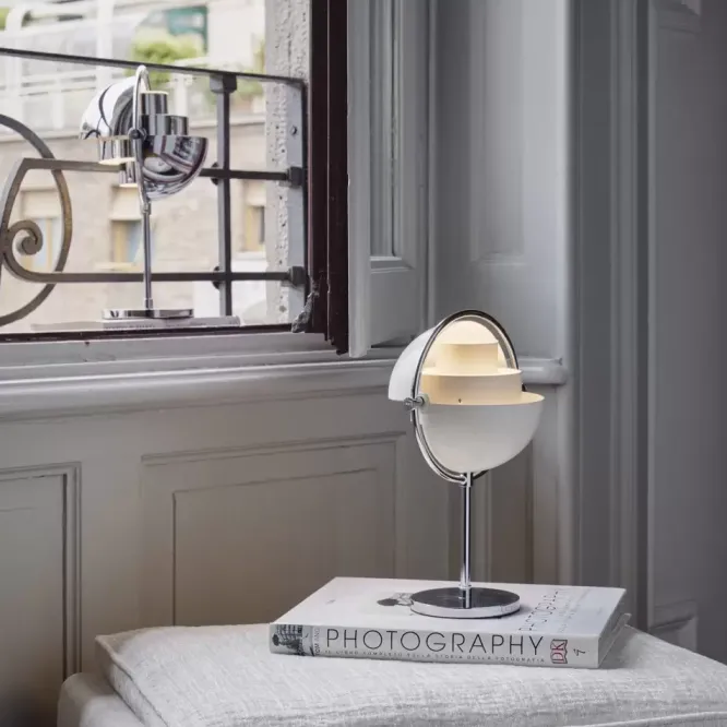 Lampa Przenośna Multi-Lite White Semi Matt Gubi