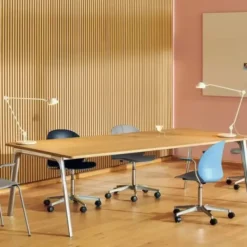 Lampa Stołowa Aq01 Biała Fritz Hansen