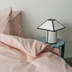 Lampa Stołowa Ava Pyramid 29 Hay