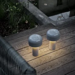 Lampa Stołowa Bellhop Szaro-Niebieska Flos