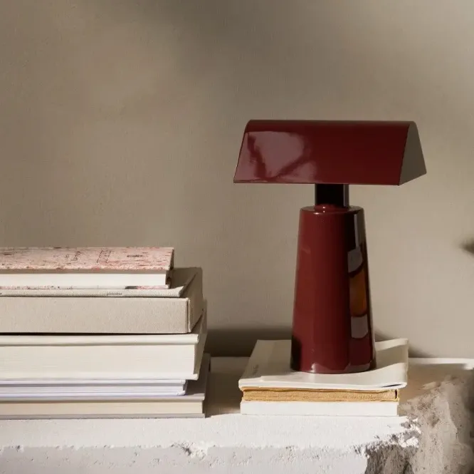 Lampa Stołowa Caret Mf1 Ciemny Burgund Andtradition