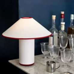 Lampa Stołowa Colette Atd6 Czerwona Lamówka Andtradition