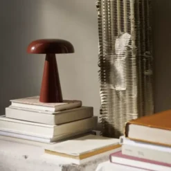Lampa Stołowa Como Sc53 Czerwonobrązowa Andtradition