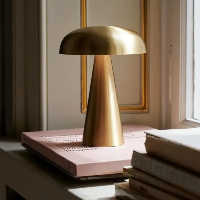 Lampa Stołowa Como Sc53 Mosiężna Andtradition