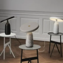 Lampa Stołowa Eddy Szara Normann Copenhagen