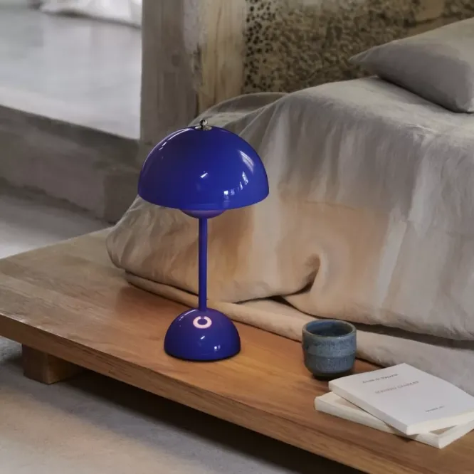 Lampa Stołowa Flowerpot Vp9 Kobaltowa Niebieska Andtradition